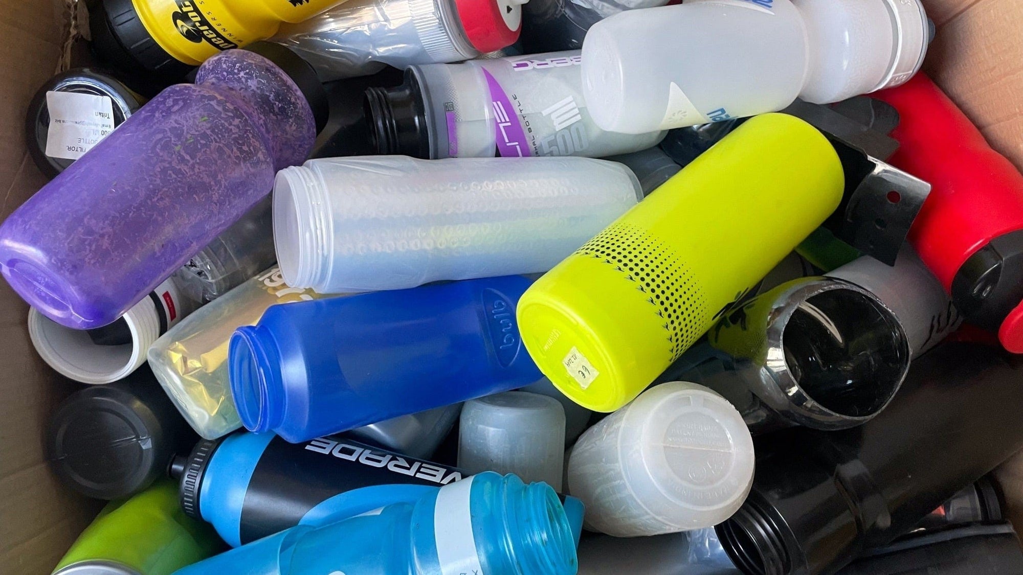 Chemicals in bicycle and sports bottles – studies & solutions