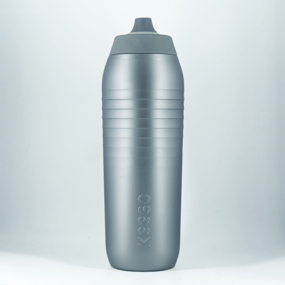 KEEGO 04 Wasserflasche - Titan Trinkflasche Elastisch Silver