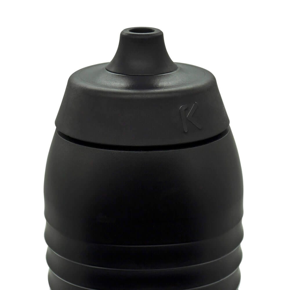 Schwarze Keego Trinkflasche mit Easy Clean Noppe aus reinem Silikon schwarz